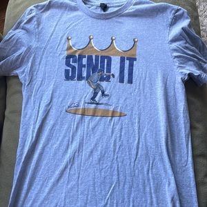 Mens size medium baseball t shirt